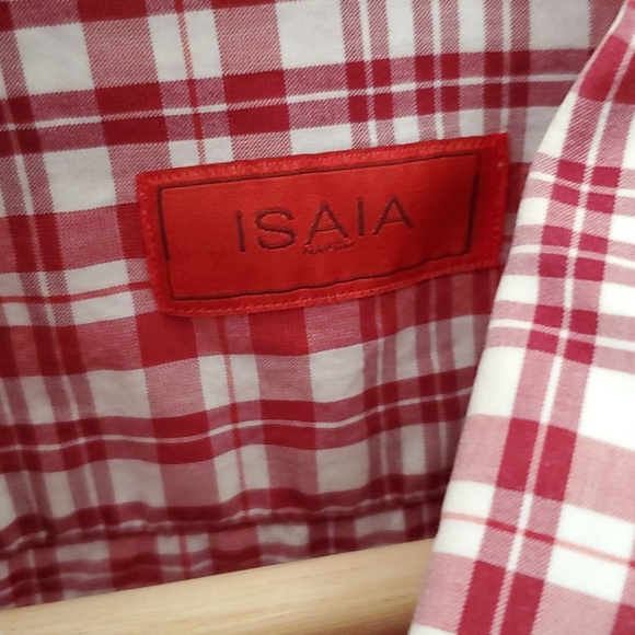 I have too many shirts - Picture 2 of 4